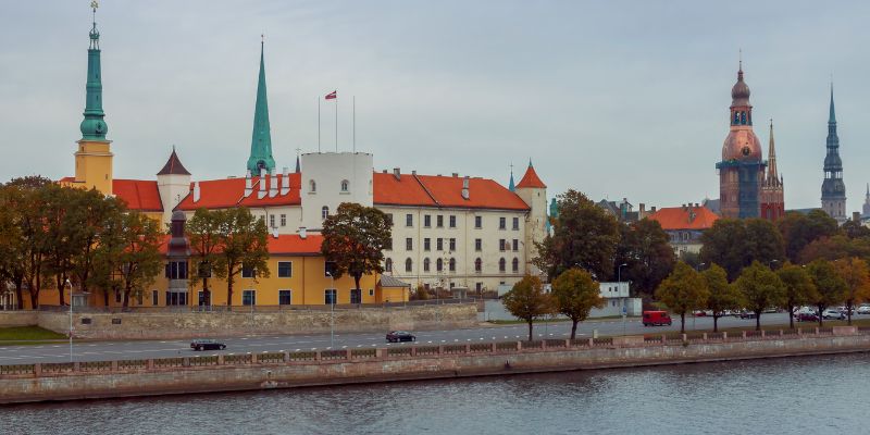 Riga, la capitale lettone con gli edifici in stile Art Nouveau