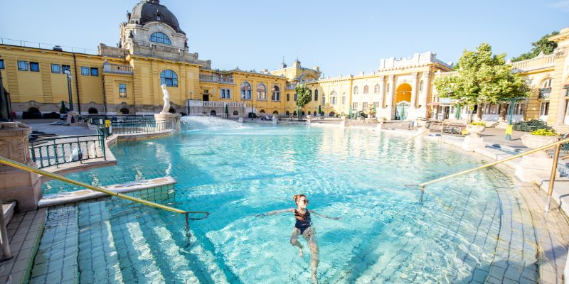 Voglia di terme Vola a Budapest