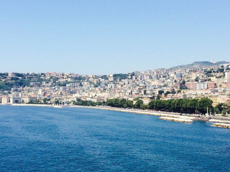 Golfo di Napoli, crociera notturna a largo di Capri il 30 luglio